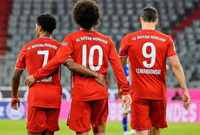  德甲揭幕战拜仁横扫对手展现卫冕气势  