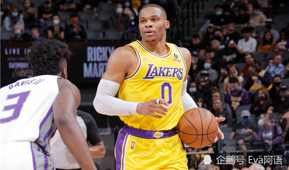  湖人逆转勇士夺季前赛首胜，詹姆斯准三双显威力  