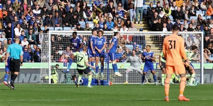  德布劳内世界波助曼城追平榜首  