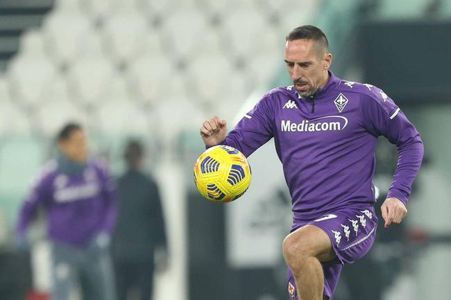  尤文图斯防守漏洞百出负于佛罗伦萨陷危机